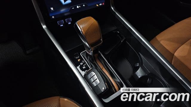 KG모빌리티(SsangYong) Torres T7, 2023 9