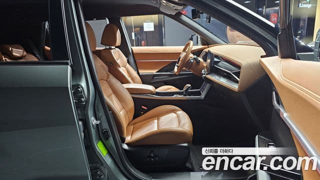 KG모빌리티(SsangYong) Torres T7, 2023 10