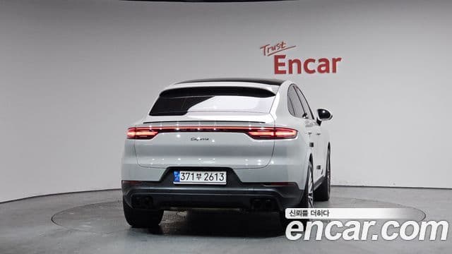 Porsche Cayenne (PO536) 3.0 купе Platinum Edition, 2023 4