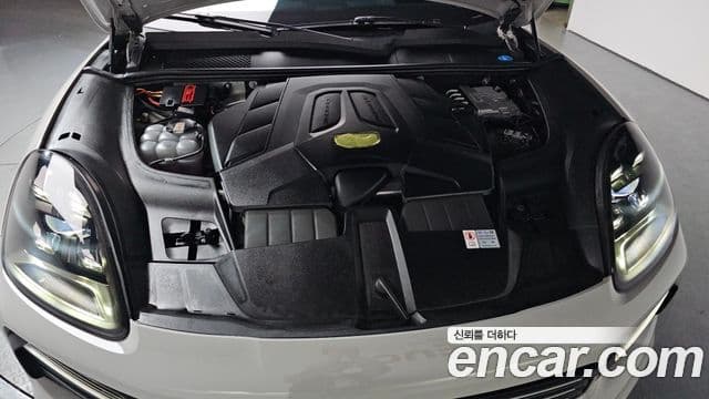 Porsche Cayenne (PO536) 3.0 купе Platinum Edition, 2023 6