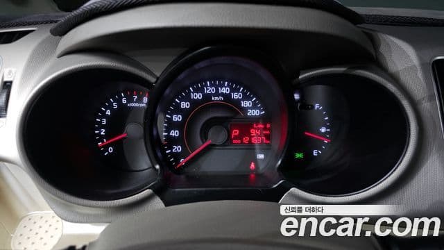 Kia Ray Luxury, 2012 8