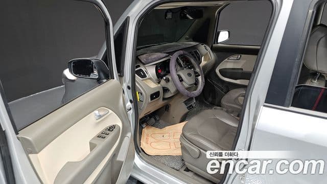 Kia Ray Luxury, 2012 10