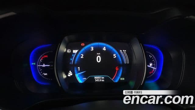 Renault Korea(Samsung) The / новый New QM6 2.0 LPe RE Signature 2WD, 2020 8