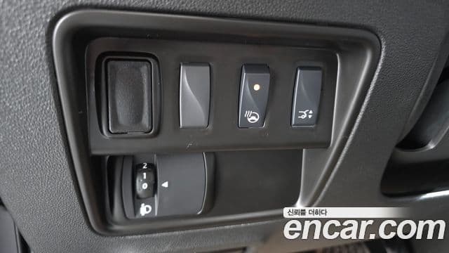 Renault Korea(Samsung) The / новый New QM6 2.0 LPe RE Signature 2WD, 2020 13