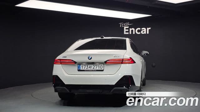 BMW 5시리즈 (G60) 530i xDrive M Sport, 2025 3