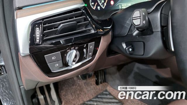 BMW 5시리즈 (G30) 530i xDrive M Sport Plus, 2019 16