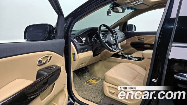 Kia The / новый New Carnival President, 2019 11