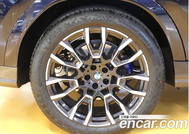 BMW X6 (G06) xDrive40i M Sport, 2025 все фото