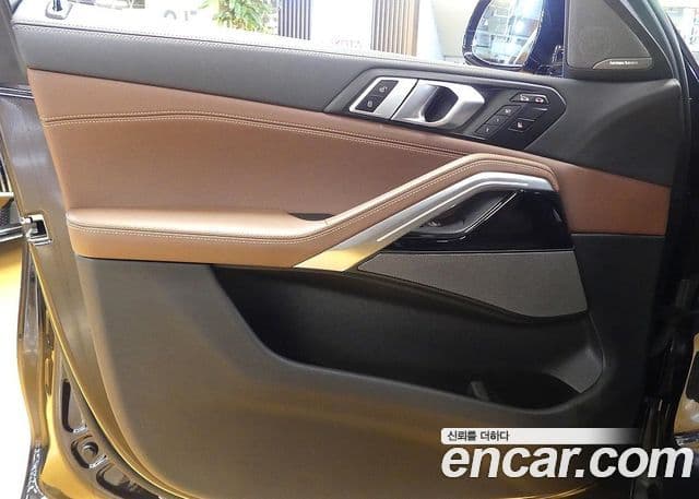 BMW X6 (G06) xDrive40i M Sport, 2025 11