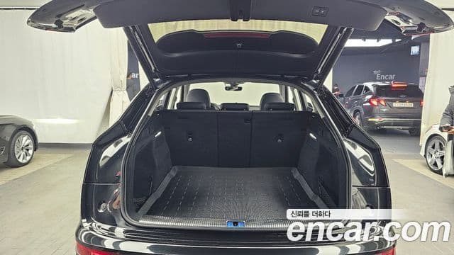 Audi Q5 (FY) 40 TDI Quattro Sportback, 2021 20