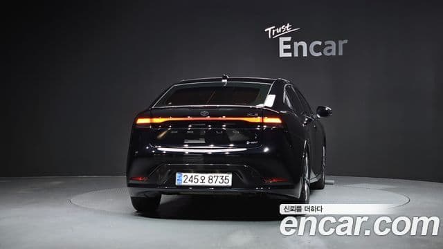 Toyota 프리우스 5세대 2.0 XLE, 2024 4