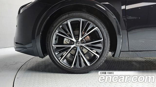 Toyota 프리우스 5세대 2.0 XLE, 2024 все фото