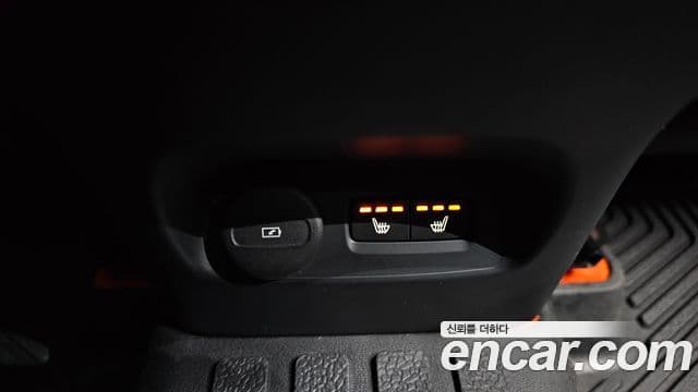 Volvo XC40 B4 R-Design, 2021 18