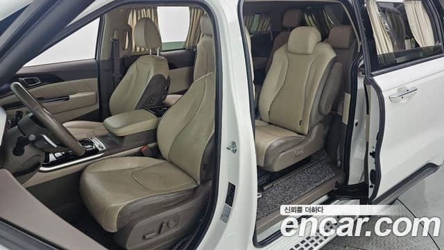 Kia Carnival 4세대 Signature, 2023 10