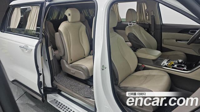 Kia Carnival 4세대 Signature, 2023 11