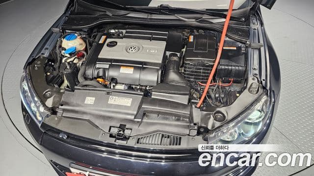Volkswagen 시로코 2.0 TSI R, 2013 6