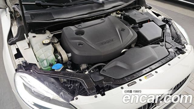 Volvo V40 2세대, 2018 6