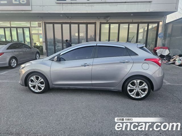Hyundai i30(новый кузов / новое поколение) 1.6 GDI Extreme, 2013 7