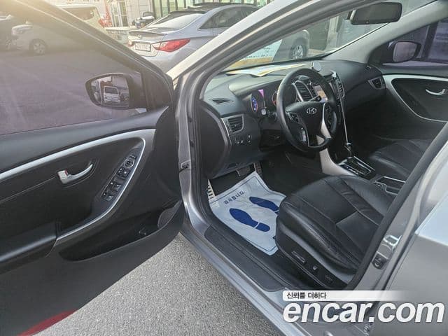 Hyundai i30(новый кузов / новое поколение) 1.6 GDI Extreme, 2013 8