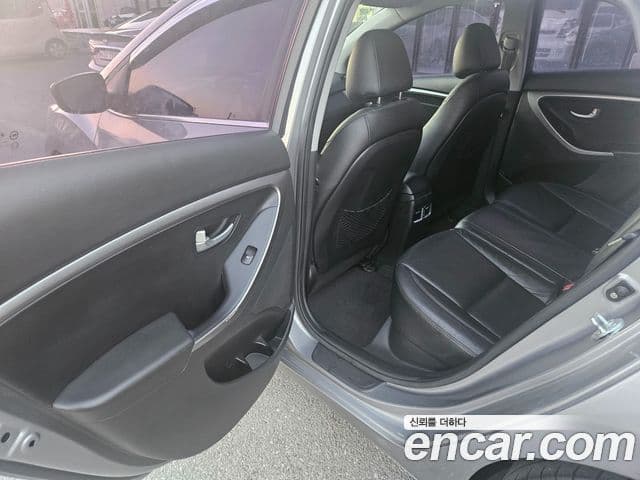 Hyundai i30(новый кузов / новое поколение) 1.6 GDI Extreme, 2013 9