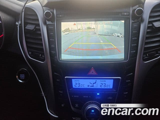 Hyundai i30(новый кузов / новое поколение) 1.6 GDI Extreme, 2013 16