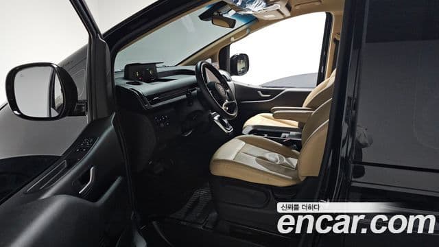 Hyundai Staria Modern, 2023 20