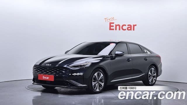 Kia K8 Signature, 2022 1
