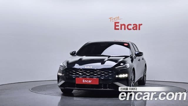 Kia K8 Signature, 2022 3