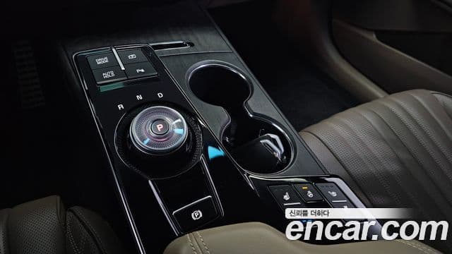 Kia K8 Signature, 2022 9