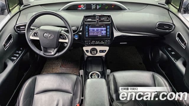 Toyota 프리우스 4세대 1.8 E, 2018 7
