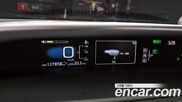 Toyota 프리우스 4세대 1.8 E, 2018 8