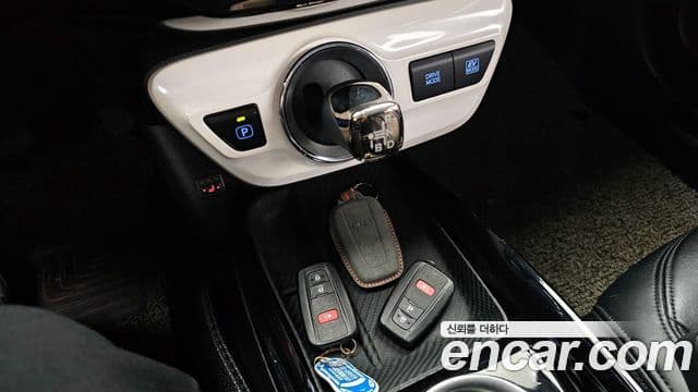 Toyota 프리우스 4세대 1.8 E, 2018 9