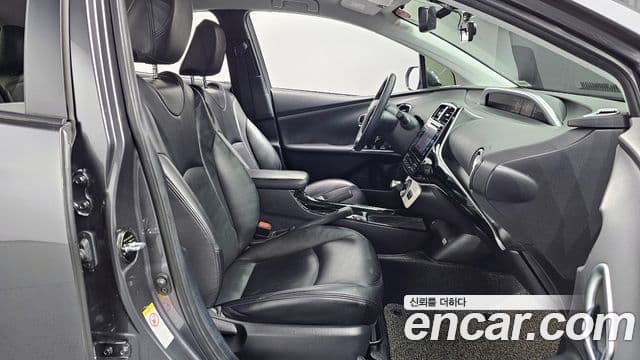 Toyota 프리우스 4세대 1.8 E, 2018 10