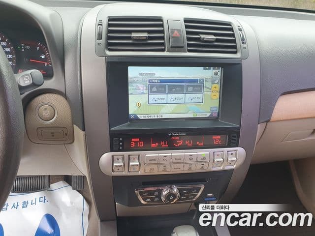 Kia Mohave 4WD KV300, 2013 16