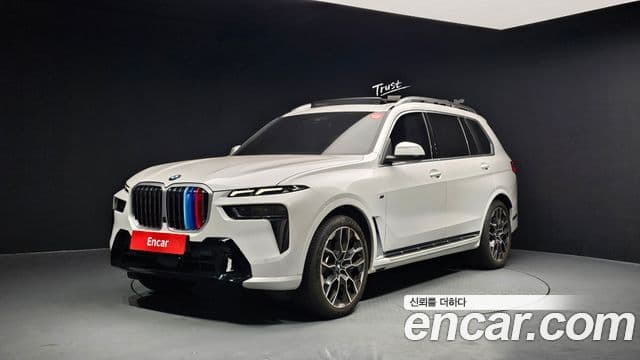 BMW X7 (G07) xDrive 40i M Sport 6인승, 2024 1