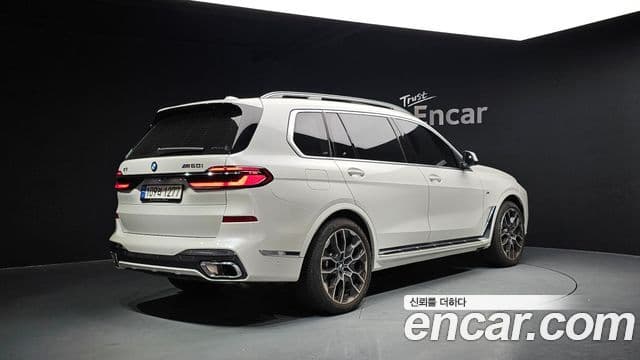 BMW X7 (G07) xDrive 40i M Sport 6인승, 2024 2