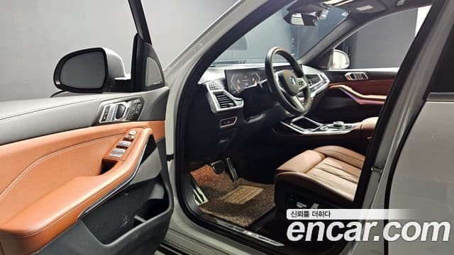 BMW X7 (G07) xDrive 40i M Sport 6인승, 2024 12