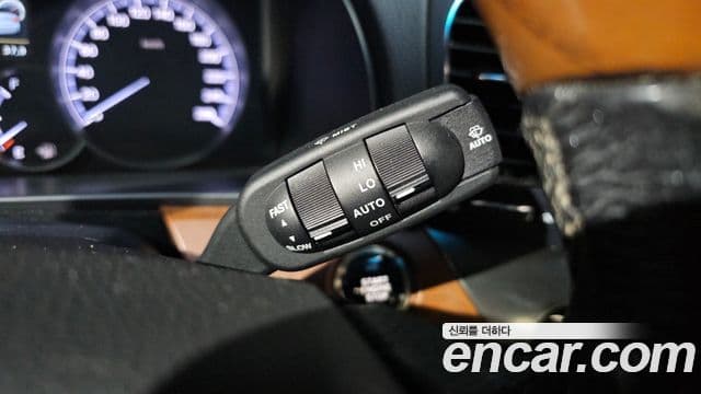 KG모빌리티(SsangYong) 뉴체어맨 W Luxury, 2014 14