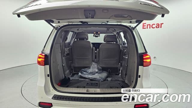 Kia The / новый New Carnival President, 2020 20