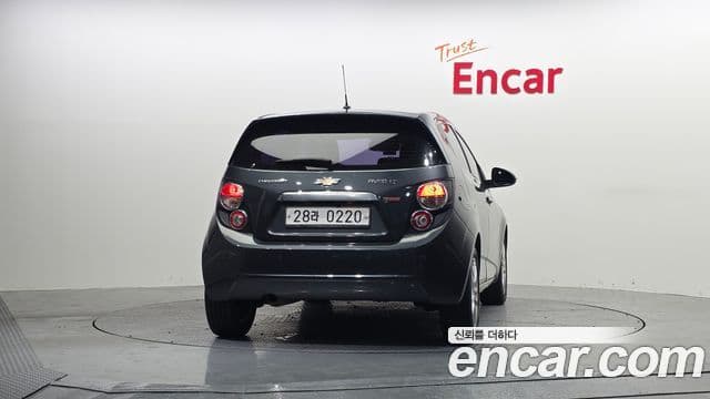 Chevrolet(GM대우) 아베오 хэтчбек топовая версия, 2016 4