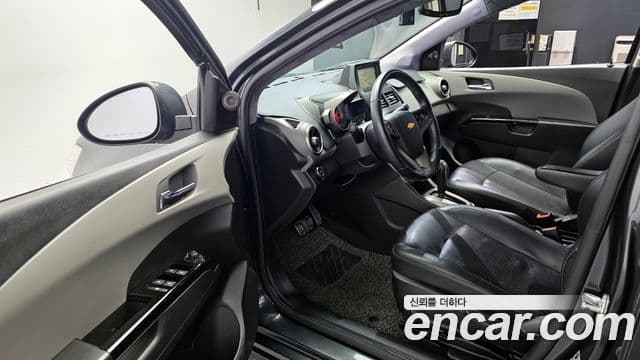 Chevrolet(GM대우) 아베오 хэтчбек топовая версия, 2016 10