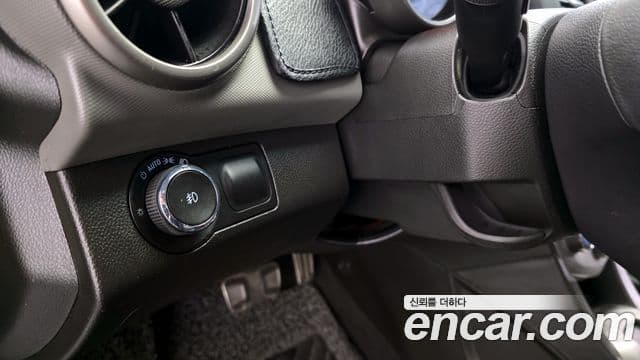 Chevrolet(GM대우) 아베오 хэтчбек топовая версия, 2016 17