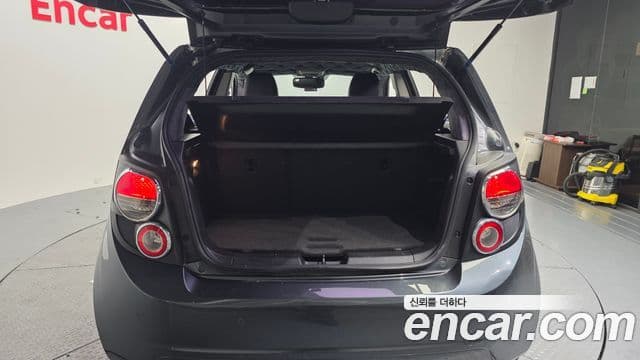 Chevrolet(GM대우) 아베오 хэтчбек топовая версия, 2016 20