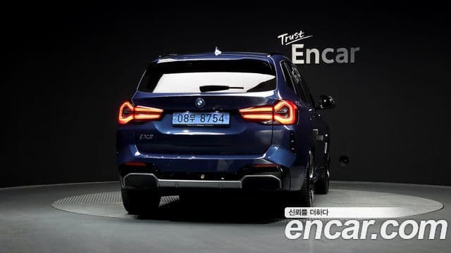 BMW iX3 M Sport, 2024 4