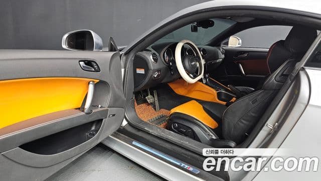 Audi TTS 8J, 2011 10