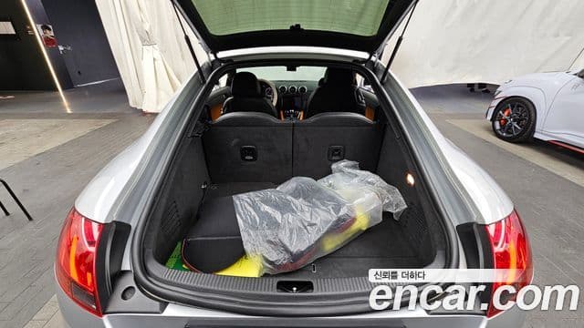 Audi TTS 8J, 2011 20