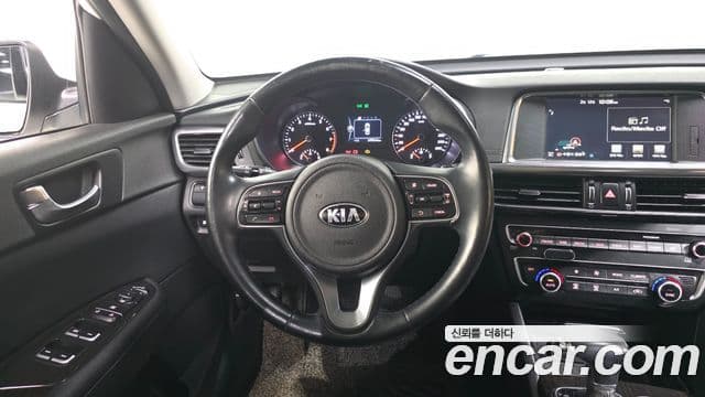 Kia K5 2세대 Noblesse, 2016 13