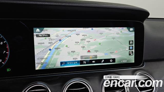 Mercedes-Benz E-класс W213 Avantgarde, 2022 14