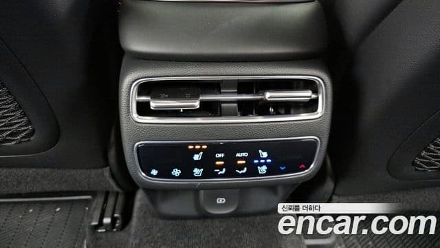 Genesis GV70, 2025 18