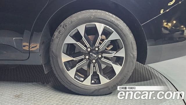 Kia Carnival 4세대 Prestige, 2023 все фото